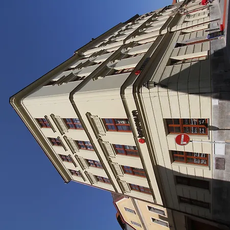 アパートホテル ボロメウム レジデンス Hradec Králové