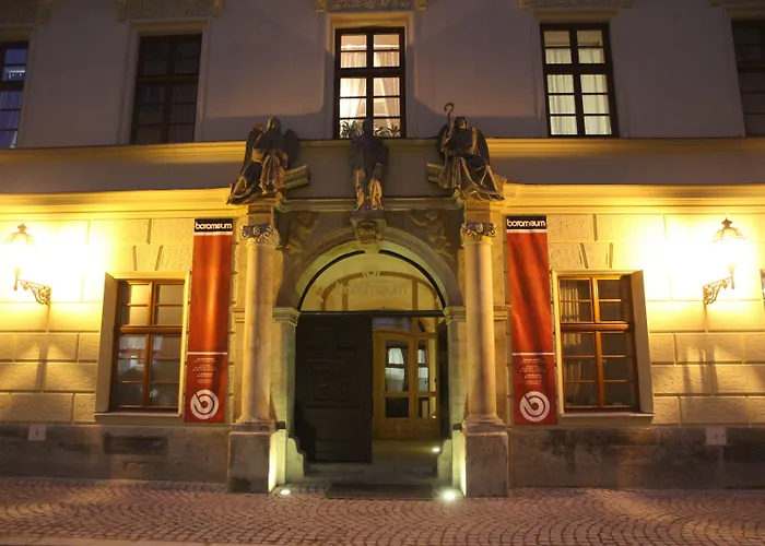 아파트호텔 Boromeum Hradec Králové